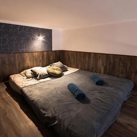 Bp Stylish Flats Appartement